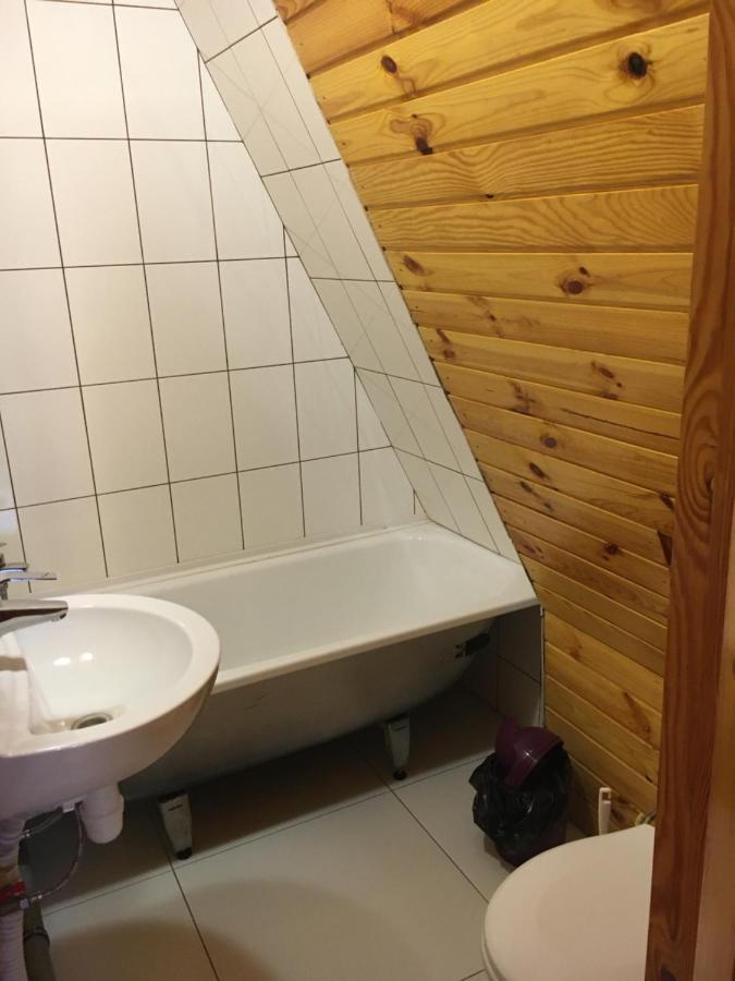 Номера В Деревянных Домиках Hotel Fontanka Ngoại thất bức ảnh