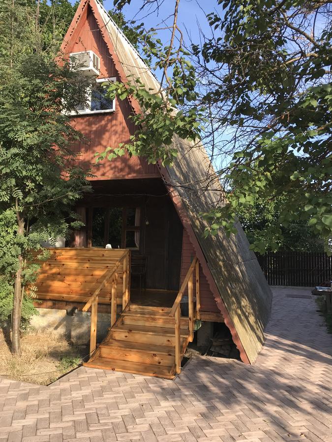 Номера В Деревянных Домиках Hotel Fontanka Ngoại thất bức ảnh