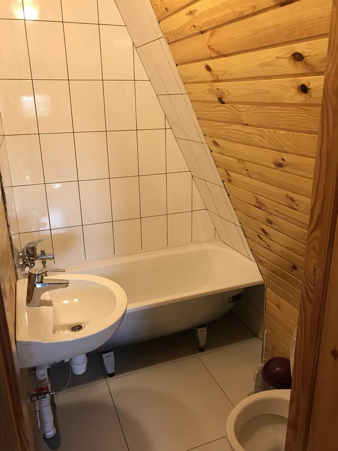 Номера В Деревянных Домиках Hotel Fontanka Ngoại thất bức ảnh